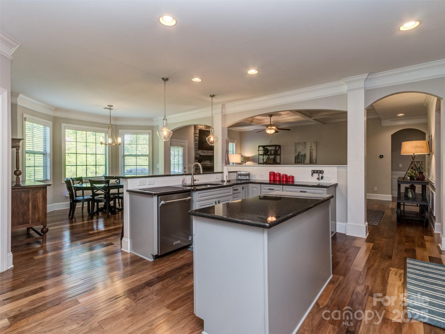 4008 Widgeon Way Waxhaw, NC 28173