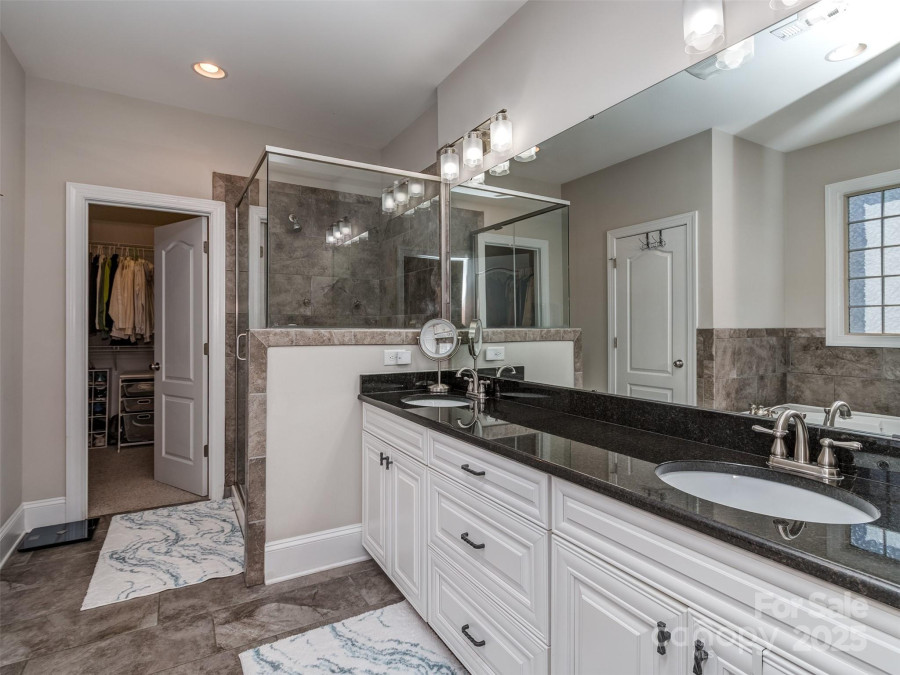 4008 Widgeon Way Waxhaw, NC 28173