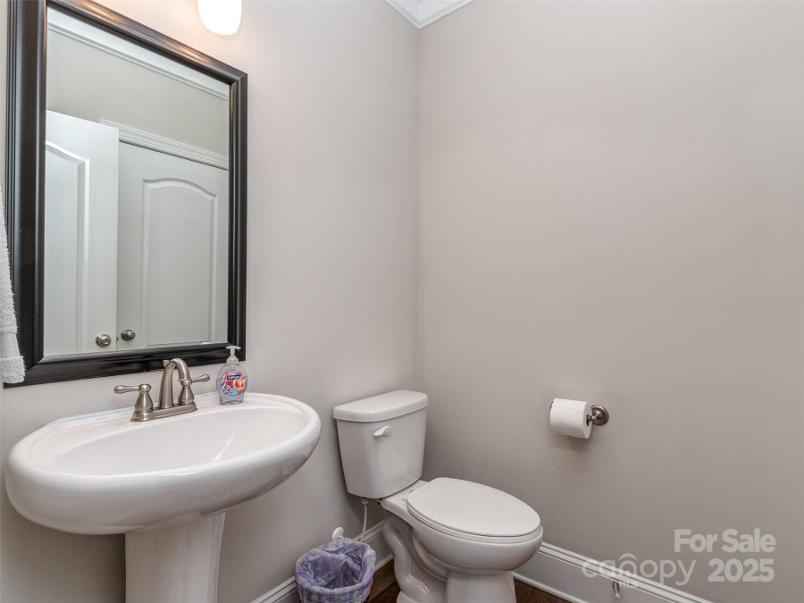 4008 Widgeon Way Waxhaw, NC 28173