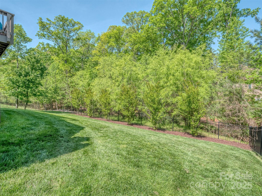 4008 Widgeon Way Waxhaw, NC 28173