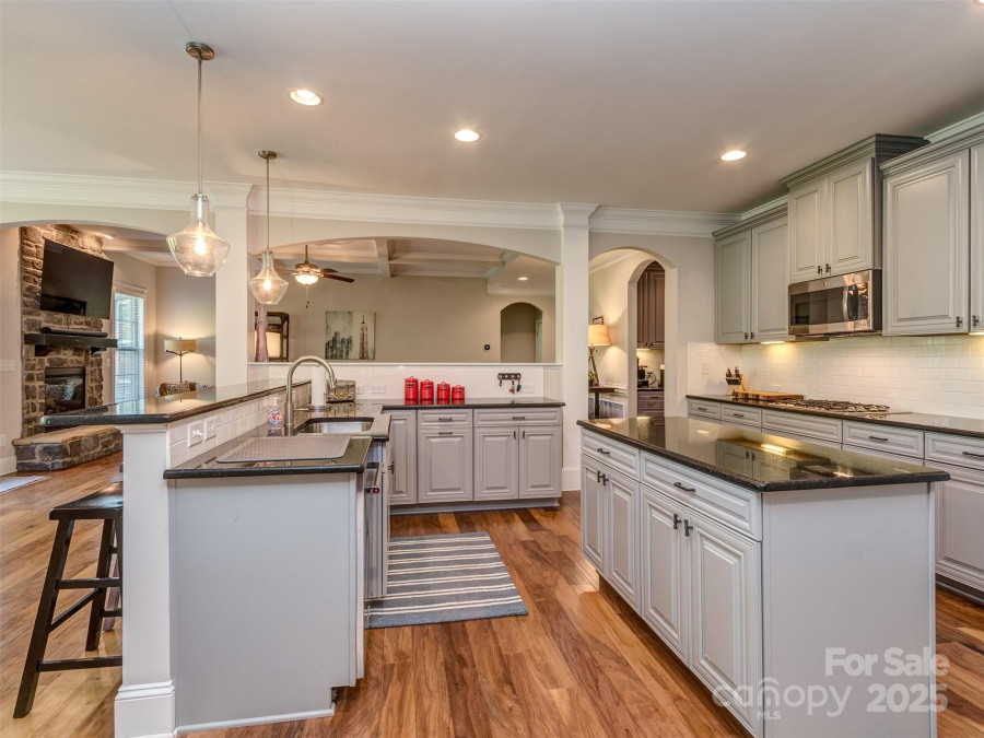 4008 Widgeon Way Waxhaw, NC 28173