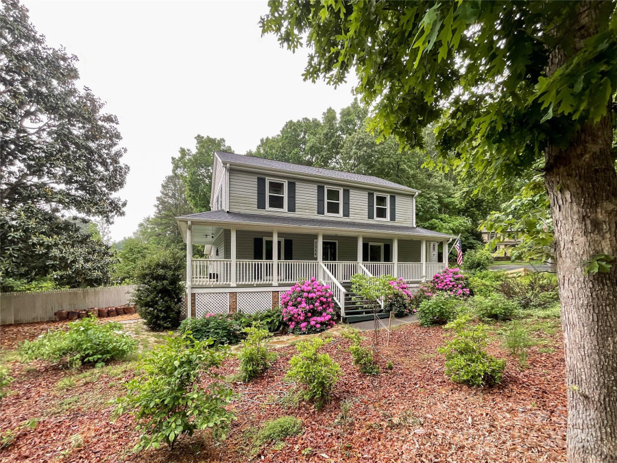 2214 Cannonade Ct Matthews, NC 28105