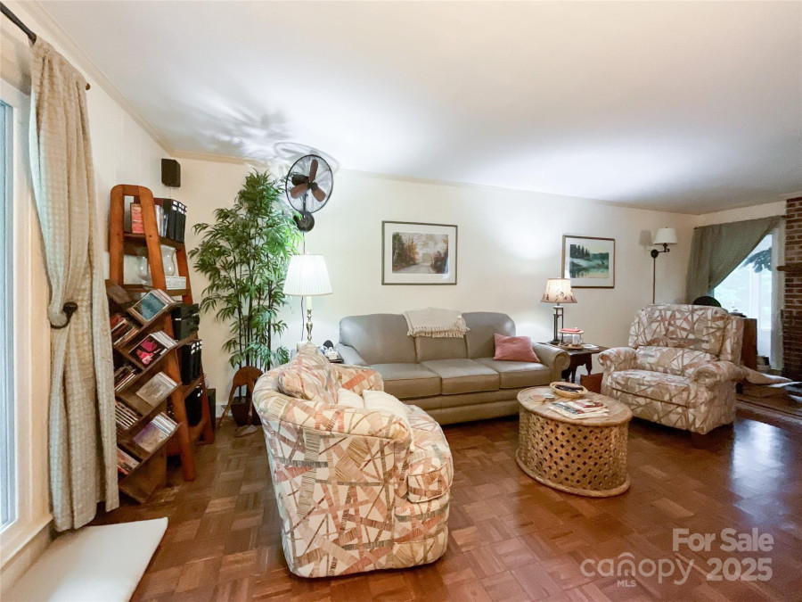 2214 Cannonade Ct Matthews, NC 28105