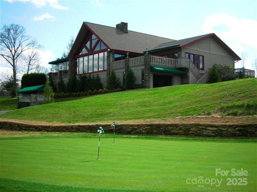 185 Sports Village Dr Hendersonville, NC 28739