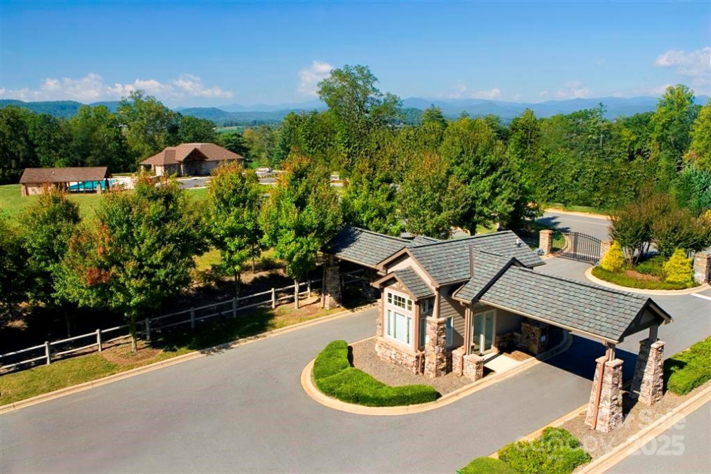 185 Sports Village Dr Hendersonville, NC 28739