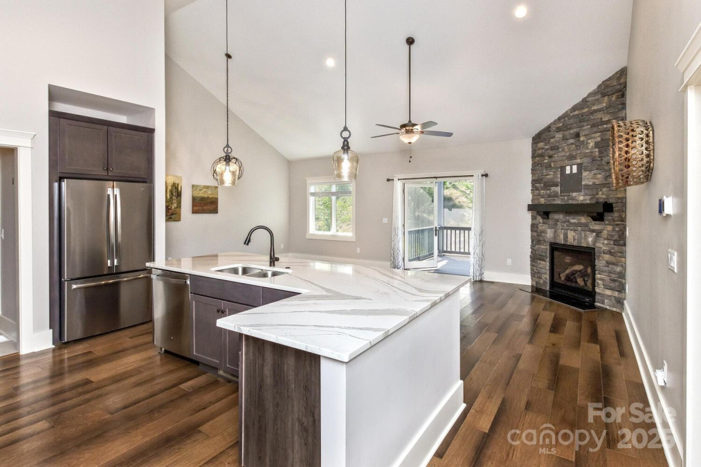 185 Sports Village Dr Hendersonville, NC 28739
