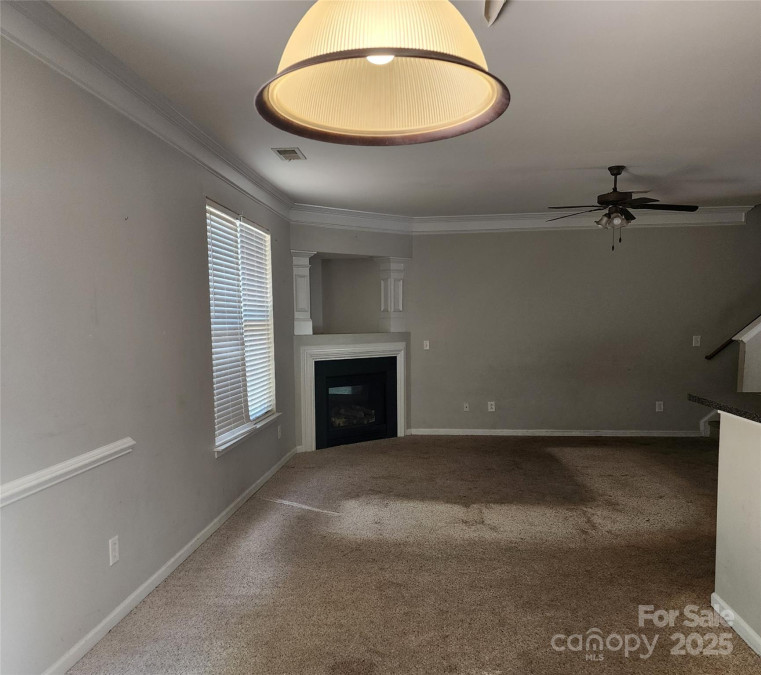 616 Mountain Quail Dr Charlotte, NC 28216