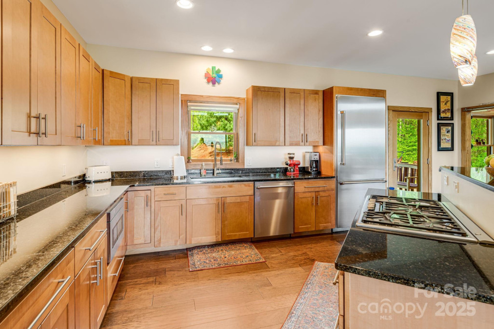 256 Morgan Cove Rd Candler, NC 28715