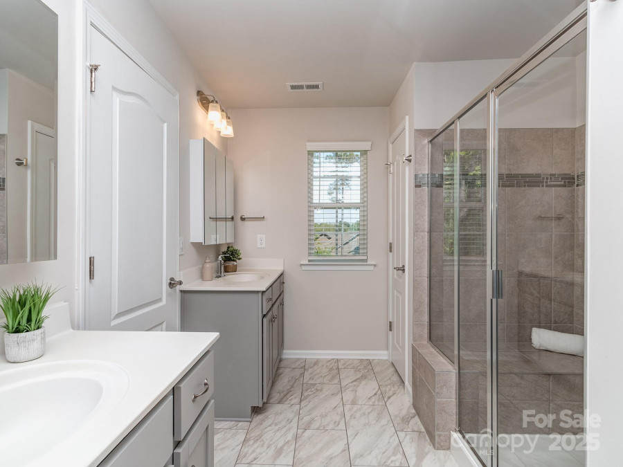 12214 Ardrey Park Dr Charlotte, NC 28277