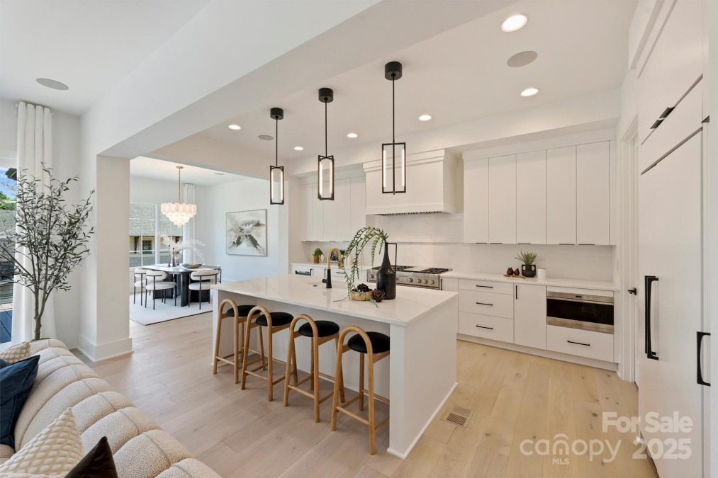 3473 Willow Oak Rd Charlotte, NC 28209