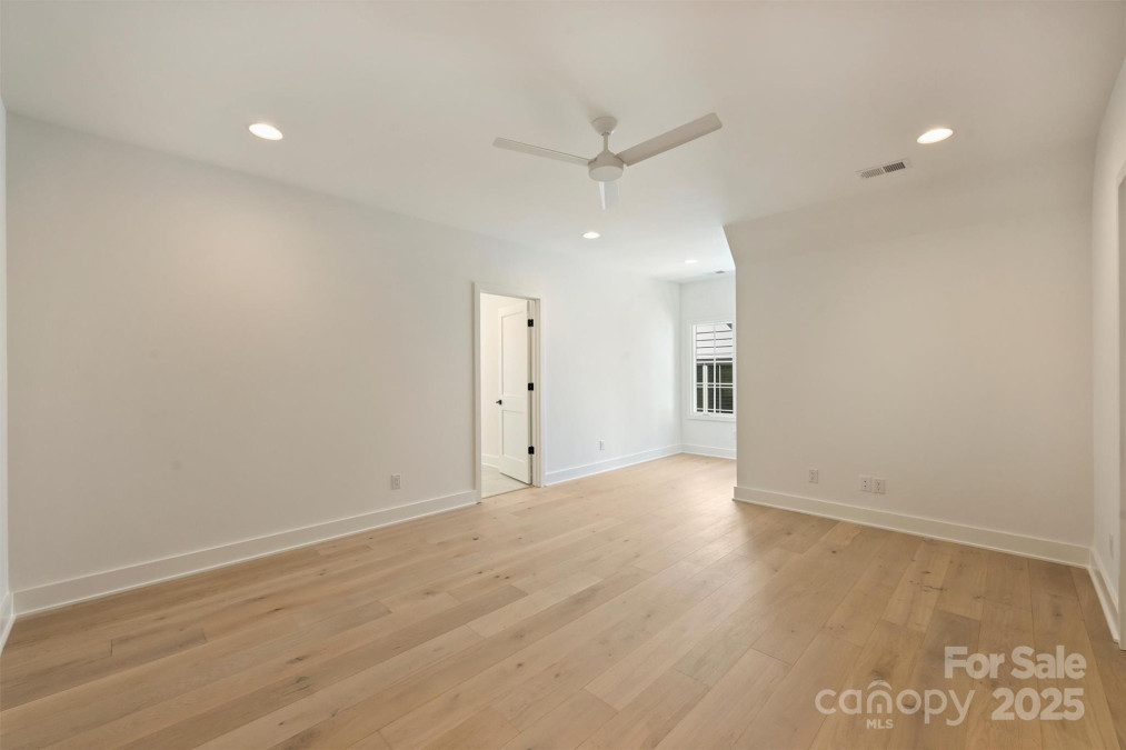 3473 Willow Oak Rd Charlotte, NC 28209