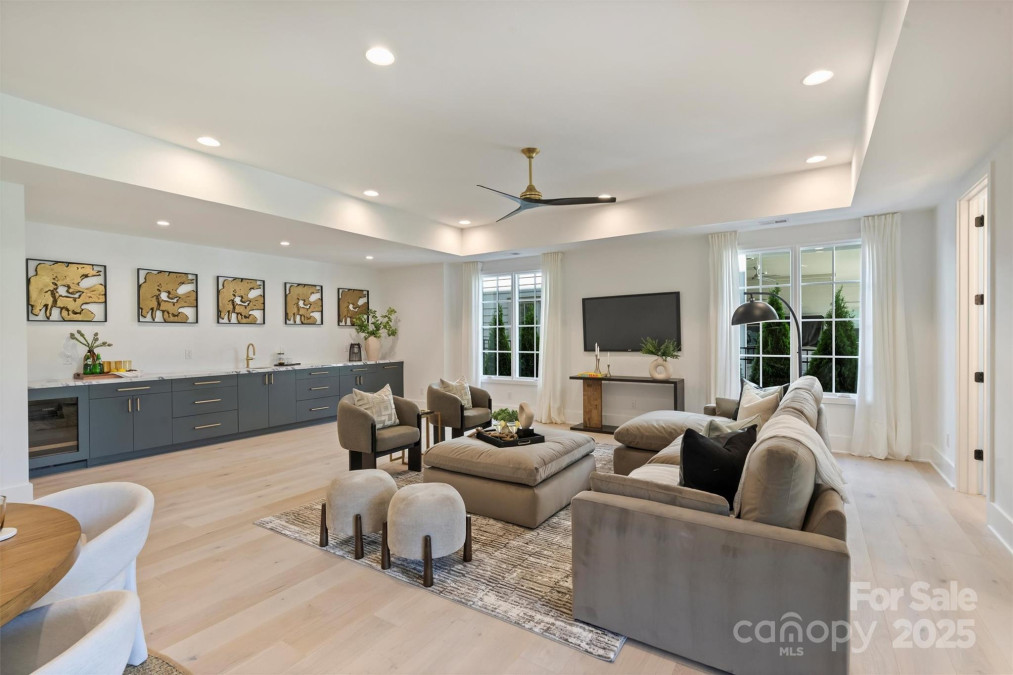 3473 Willow Oak Rd Charlotte, NC 28209