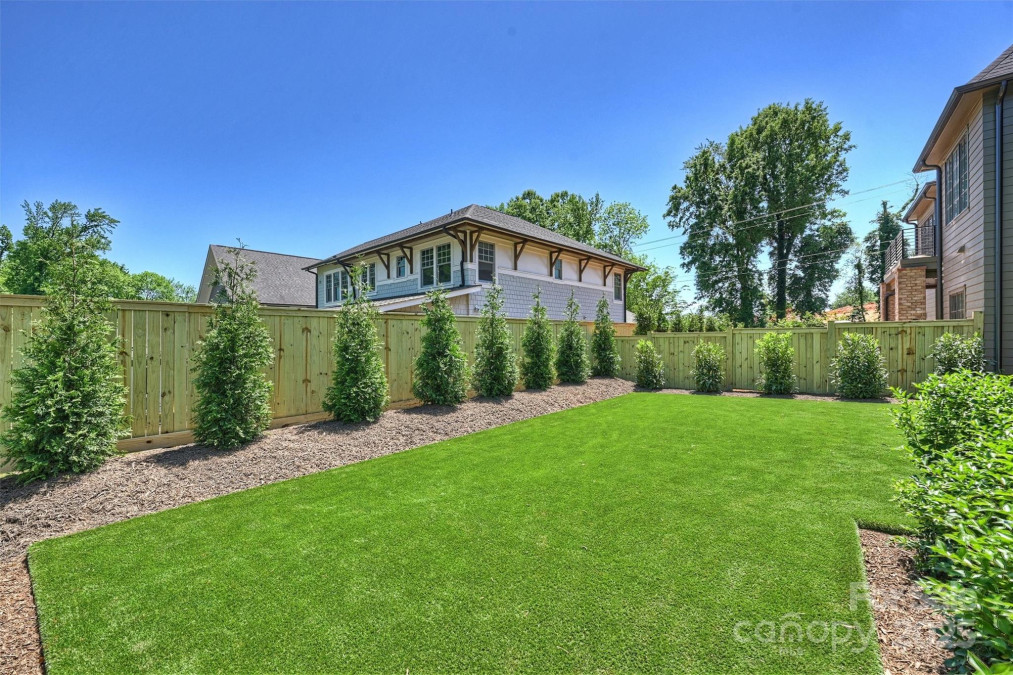 3473 Willow Oak Rd Charlotte, NC 28209