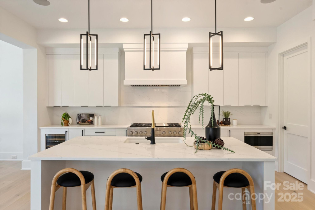 3473 Willow Oak Rd Charlotte, NC 28209