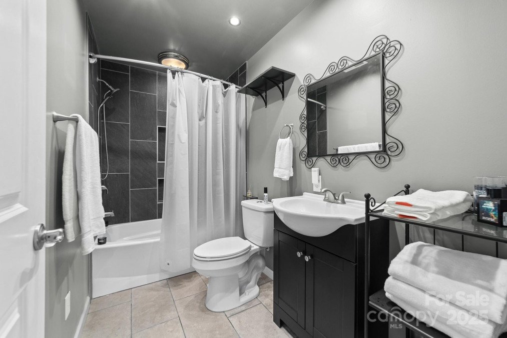 6702 Carradale Way Charlotte, NC 28278