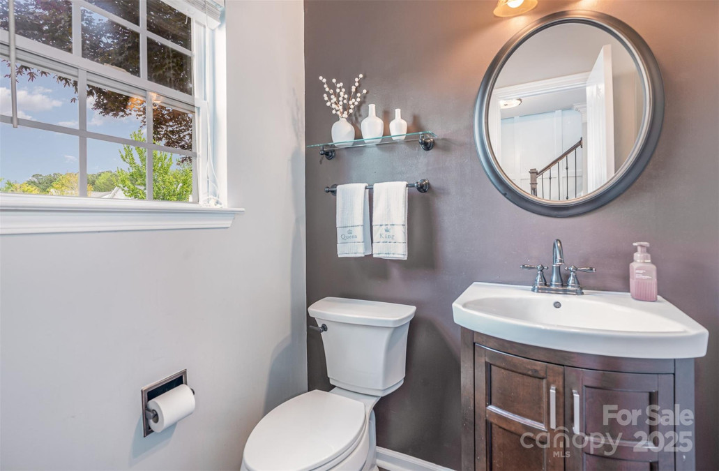 9803 Forest Run Ln Charlotte, NC 28277