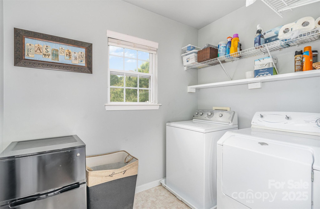 9803 Forest Run Ln Charlotte, NC 28277
