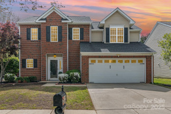 9803 Forest Run Ln Charlotte, NC 28277