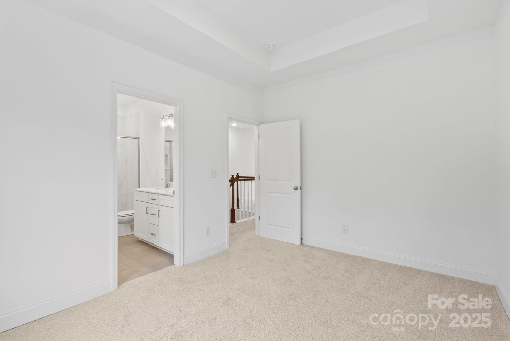 184 Cherry Springs Ln Asheville, NC 28804