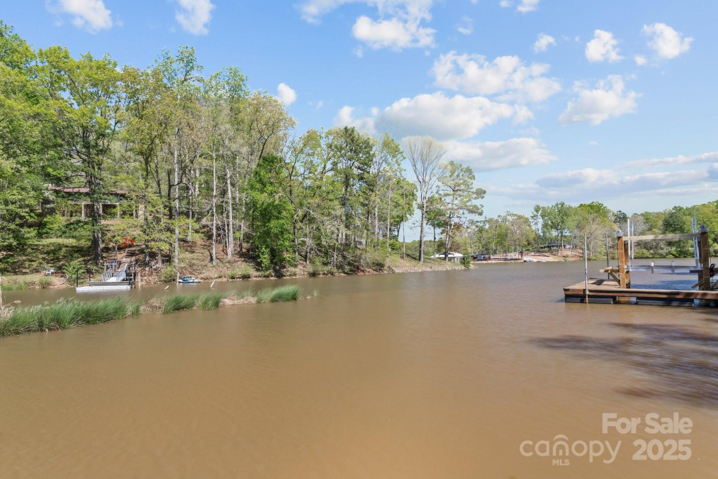7748 Long Bay Pw Catawba, NC 28609