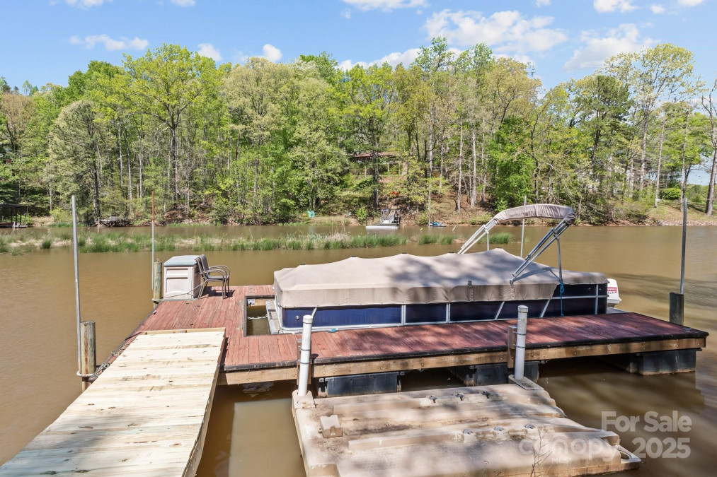 7748 Long Bay Pw Catawba, NC 28609