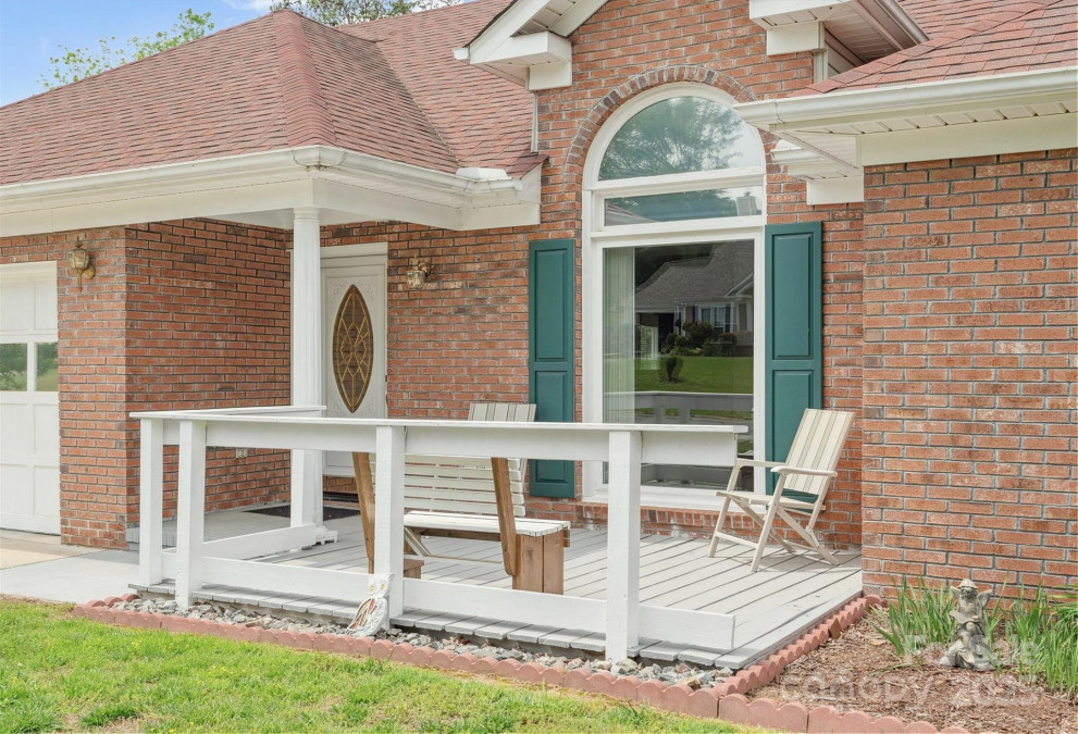 1280 Willowbreeze Ct Concord, NC 28025