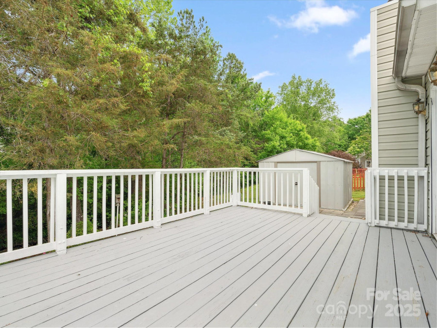1280 Willowbreeze Ct Concord, NC 28025