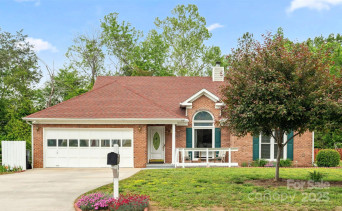 1280 Willowbreeze Ct Concord, NC 28025