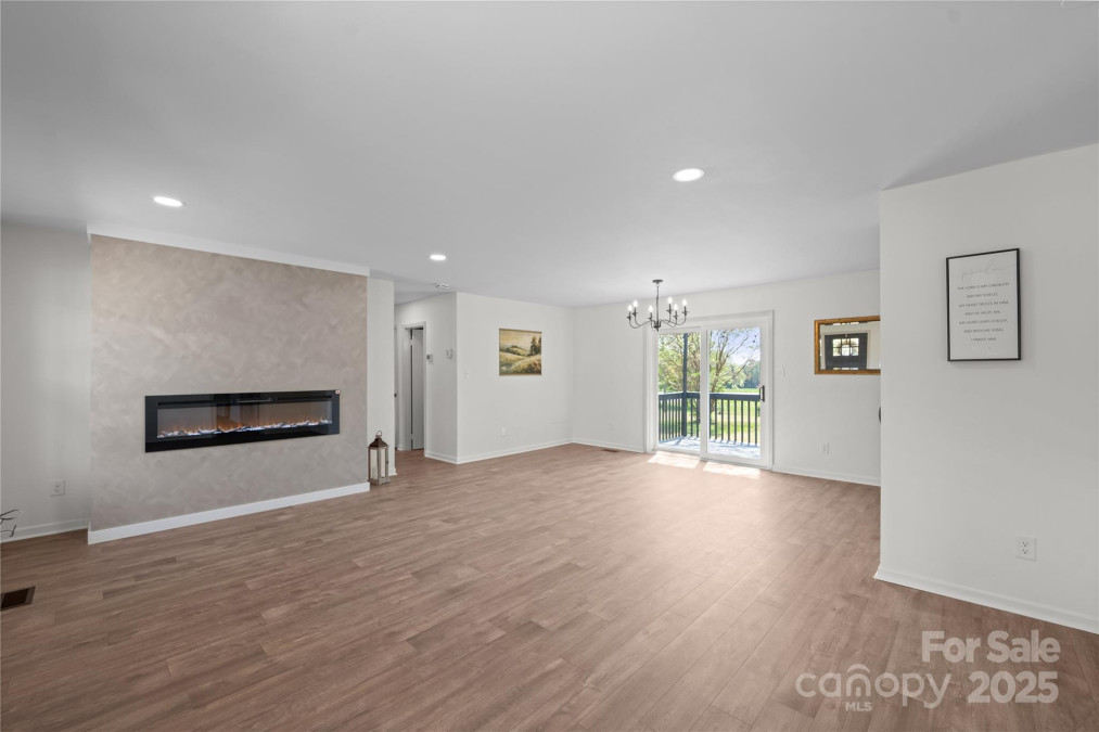 4115 Conley St Newton, NC 28658