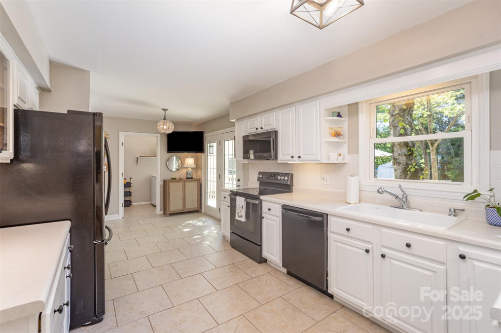 106 Friendfield Dr Fort Mill, SC 29715