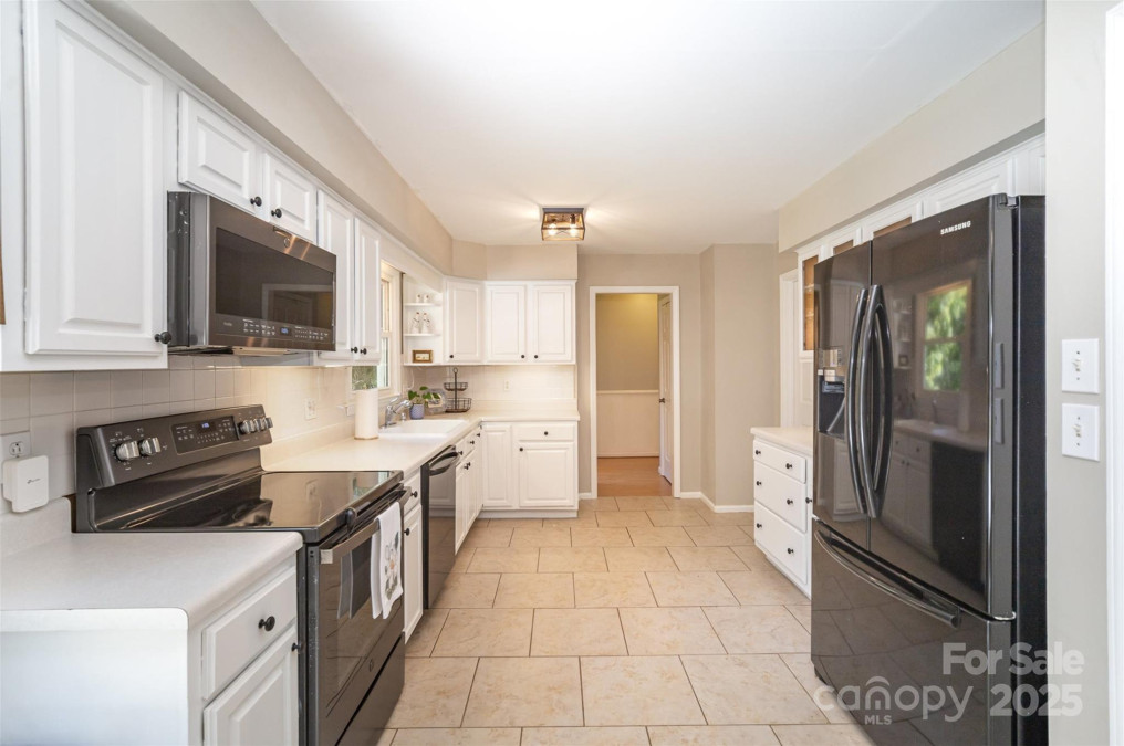 106 Friendfield Dr Fort Mill, SC 29715
