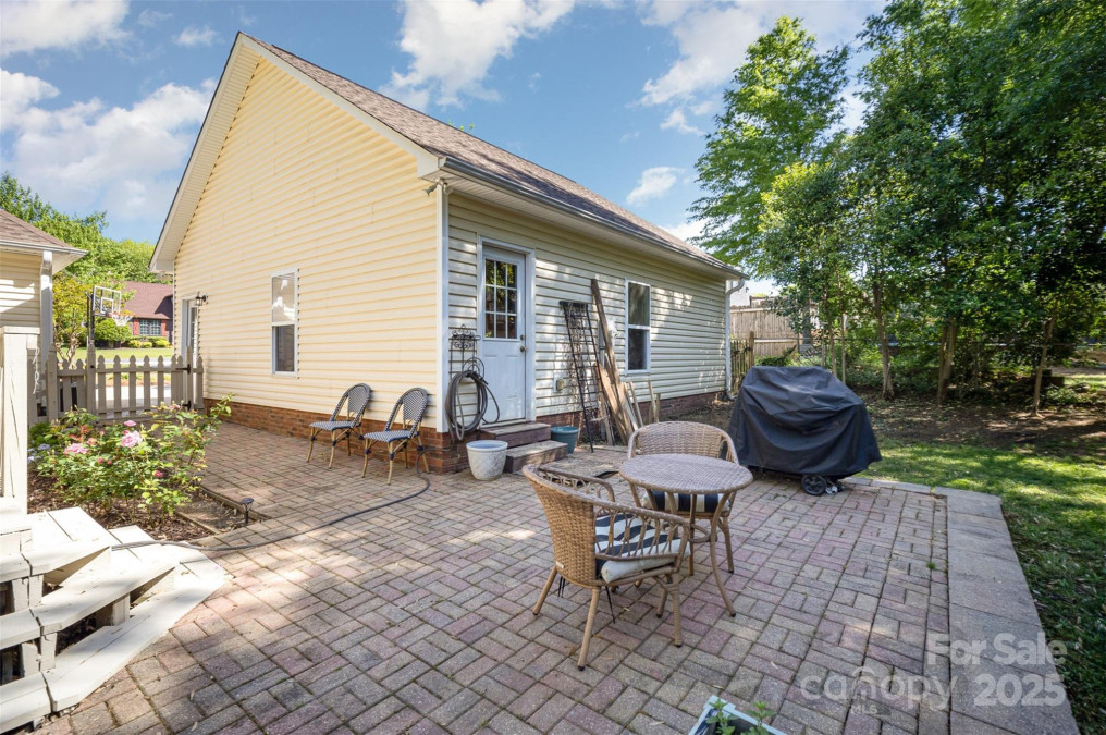 106 Friendfield Dr Fort Mill, SC 29715