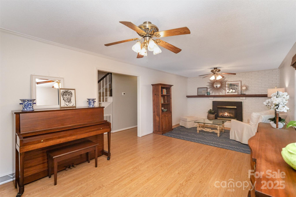 106 Friendfield Dr Fort Mill, SC 29715