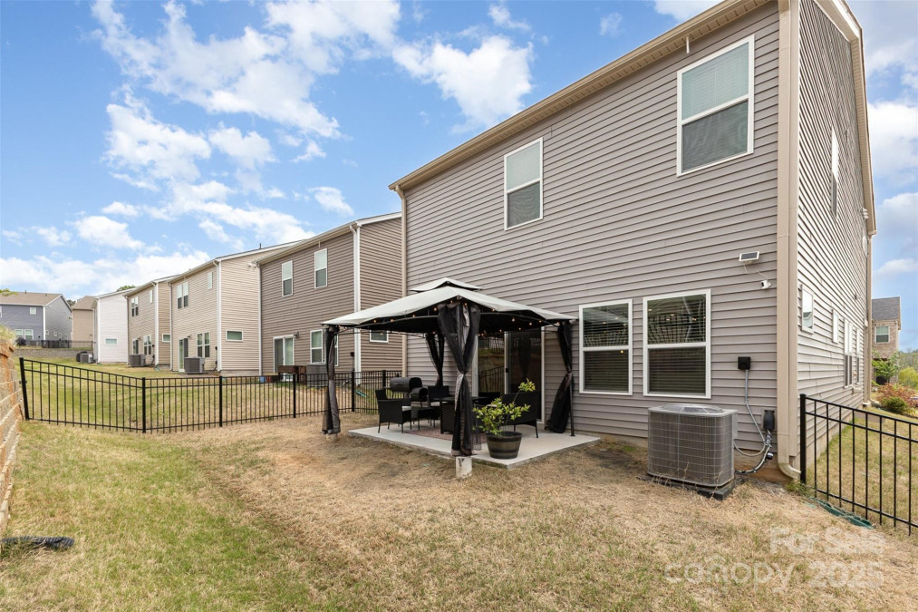 330 Hyssop Ct Fort Mill, SC 29715