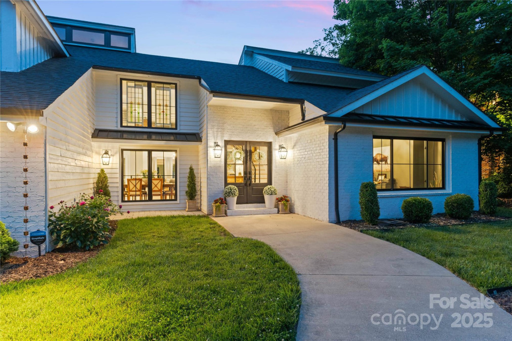4039 5th St Hickory, NC 28601