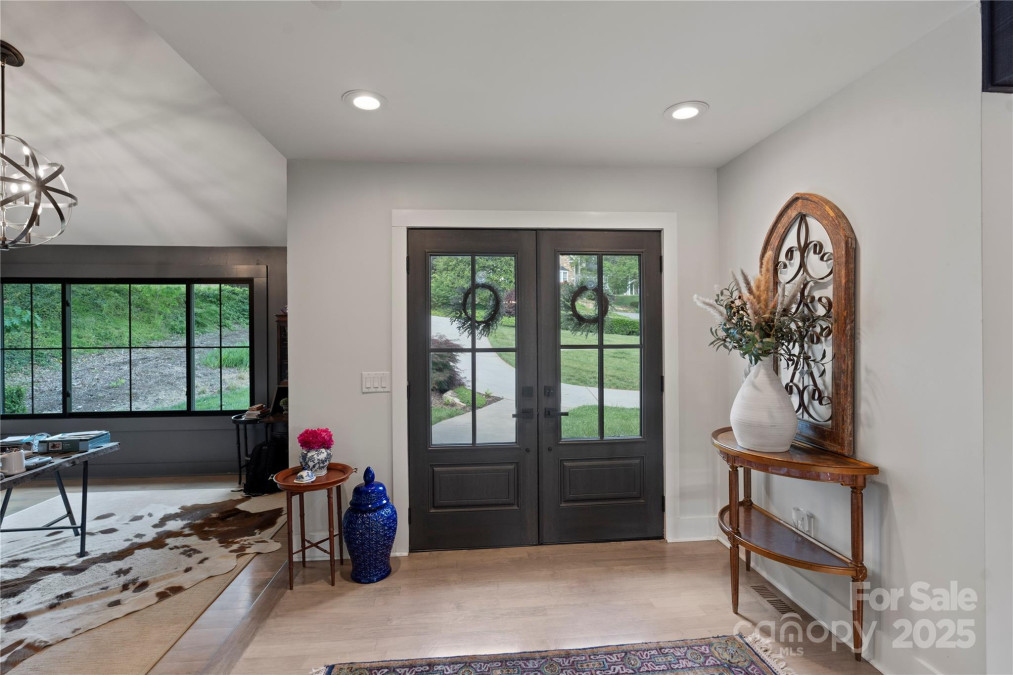 4039 5th St Hickory, NC 28601