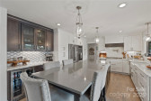 4039 5th St Hickory, NC 28601