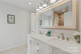 4039 5th St Hickory, NC 28601