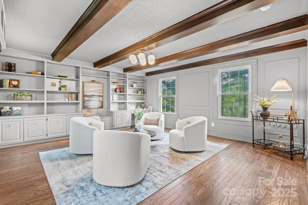 625 4th Street Dr Hickory, NC 28601