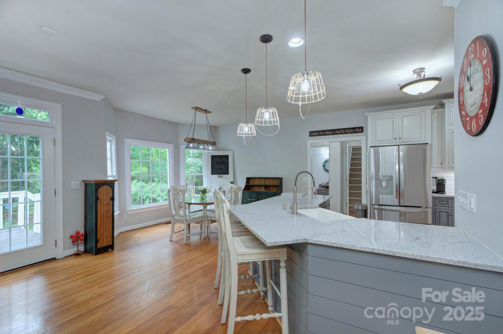 1202 Foxfield Rd Waxhaw, NC 28173