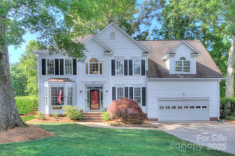 1202 Foxfield Rd Waxhaw, NC 28173