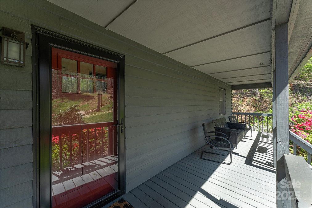 54 Jazaka Ridge Rg Swannanoa, NC 28778