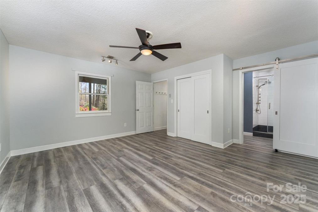 54 Jazaka Ridge Rg Swannanoa, NC 28778