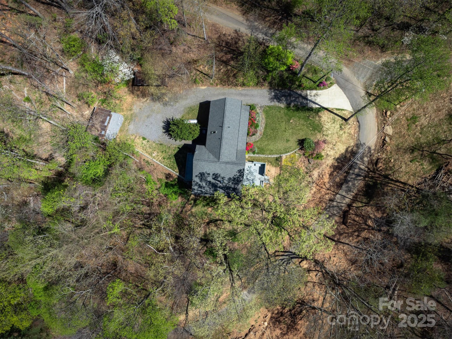 54 Jazaka Ridge Rg Swannanoa, NC 28778