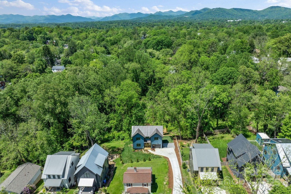 167 Hudson St Asheville, NC 28806