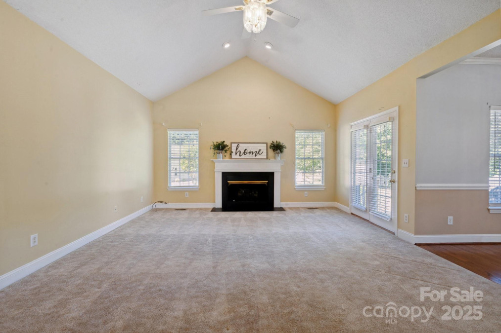 123 Shoreview Dr Mooresville, NC 28117