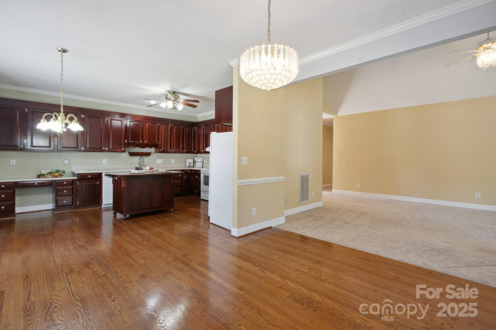 123 Shoreview Dr Mooresville, NC 28117
