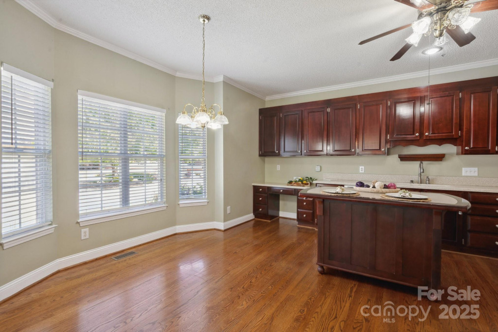 123 Shoreview Dr Mooresville, NC 28117