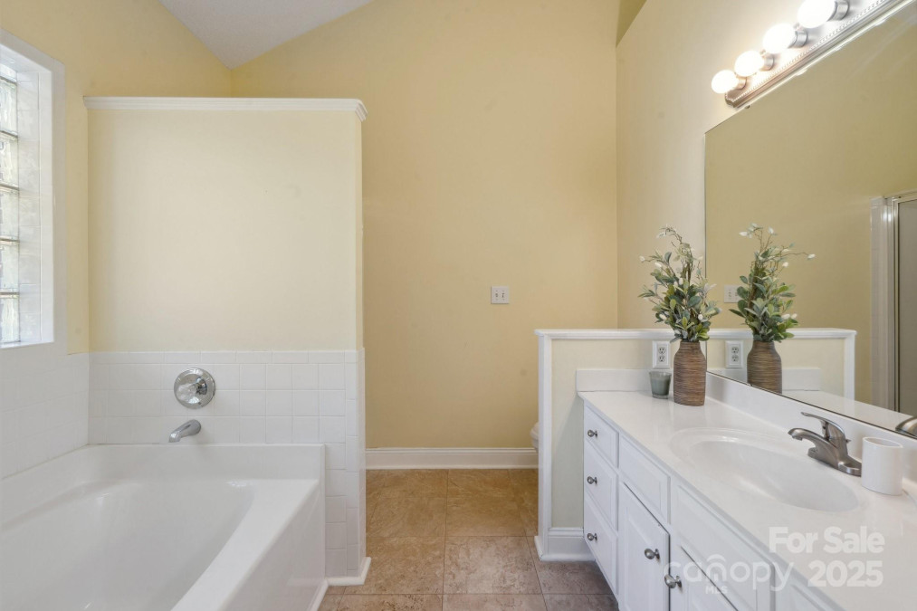 123 Shoreview Dr Mooresville, NC 28117