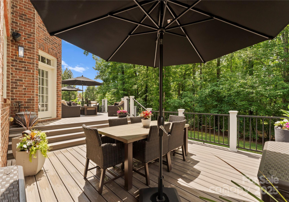 7005 Camrose Crossing Ln Matthews, NC 28104